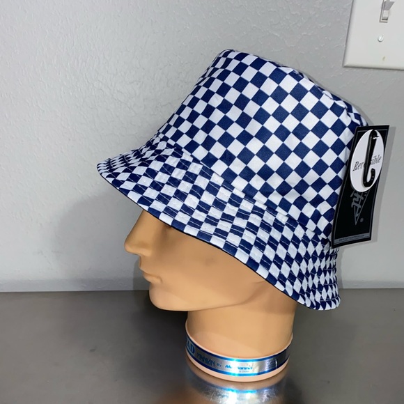 EIGHTY EIGHT BLUE & WHITE CHECKS REVERSIBLE BUCKET ONE SIZE HAT - Picture 3 of 5